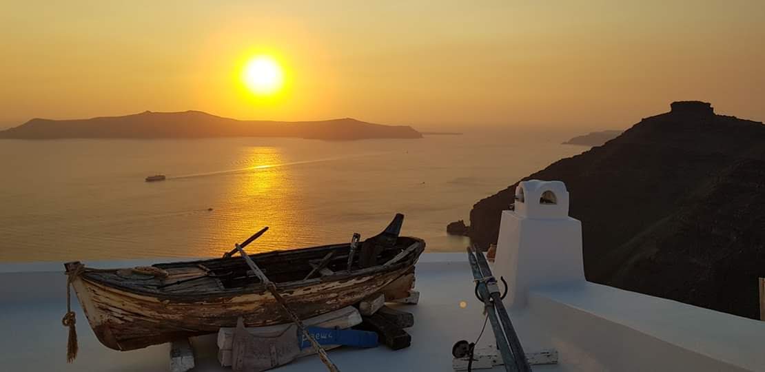 Santorini 6 hours Private Tour 