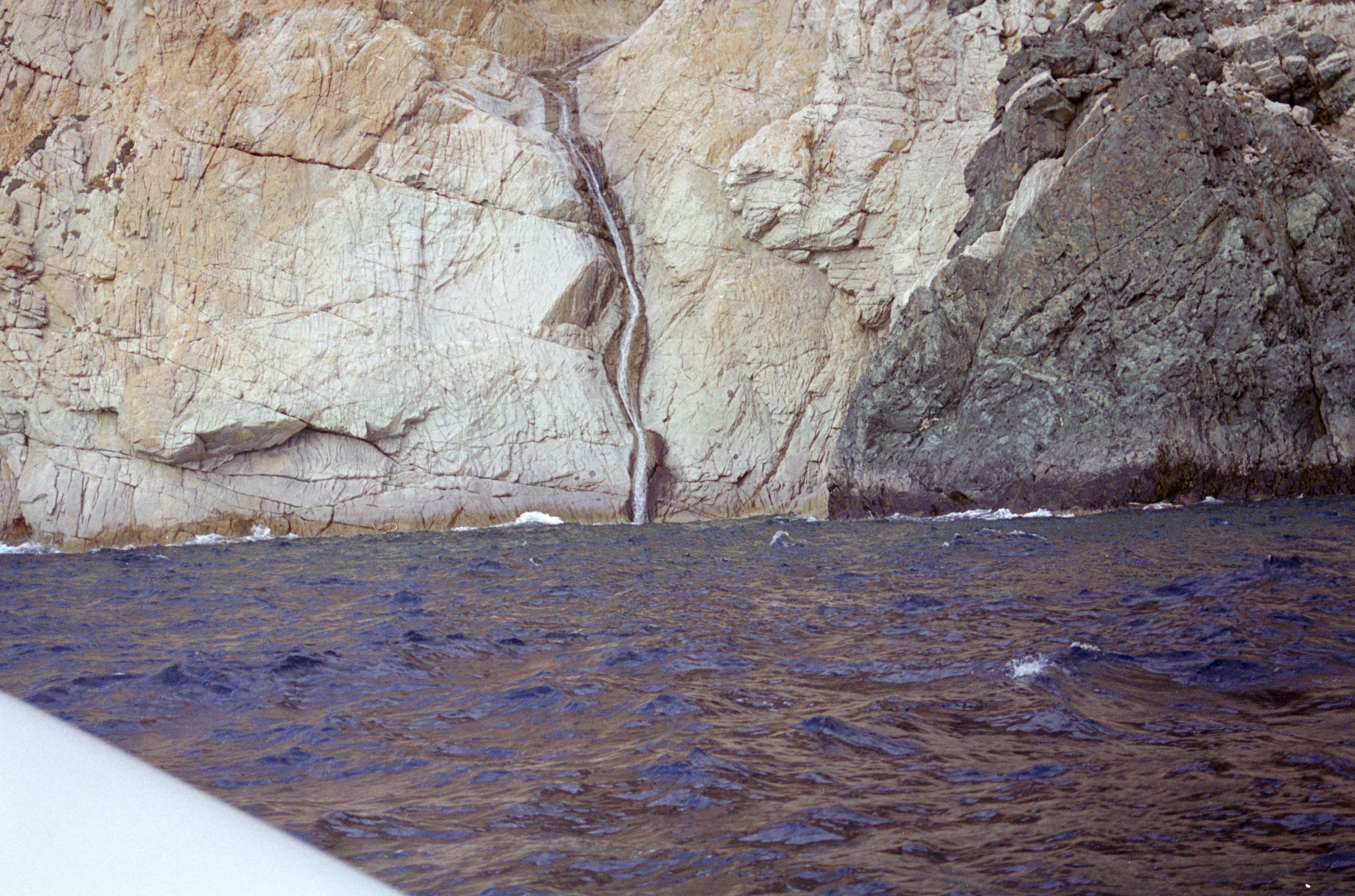 Snorkeling  with goextreme at Samothraki island.