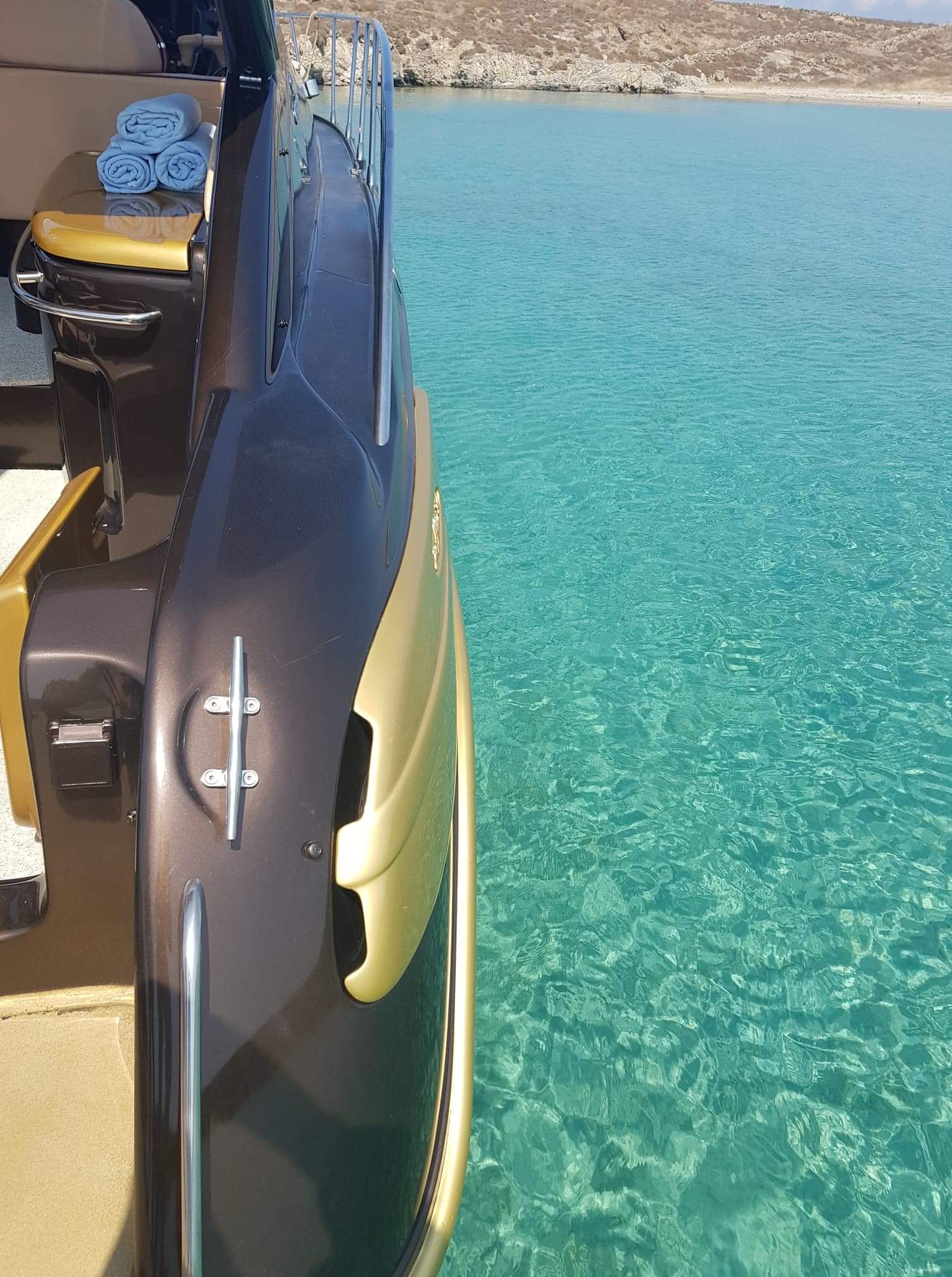 HERMES 38 HALF Day Cruise from Mykonos to Delos and Rhenia islands