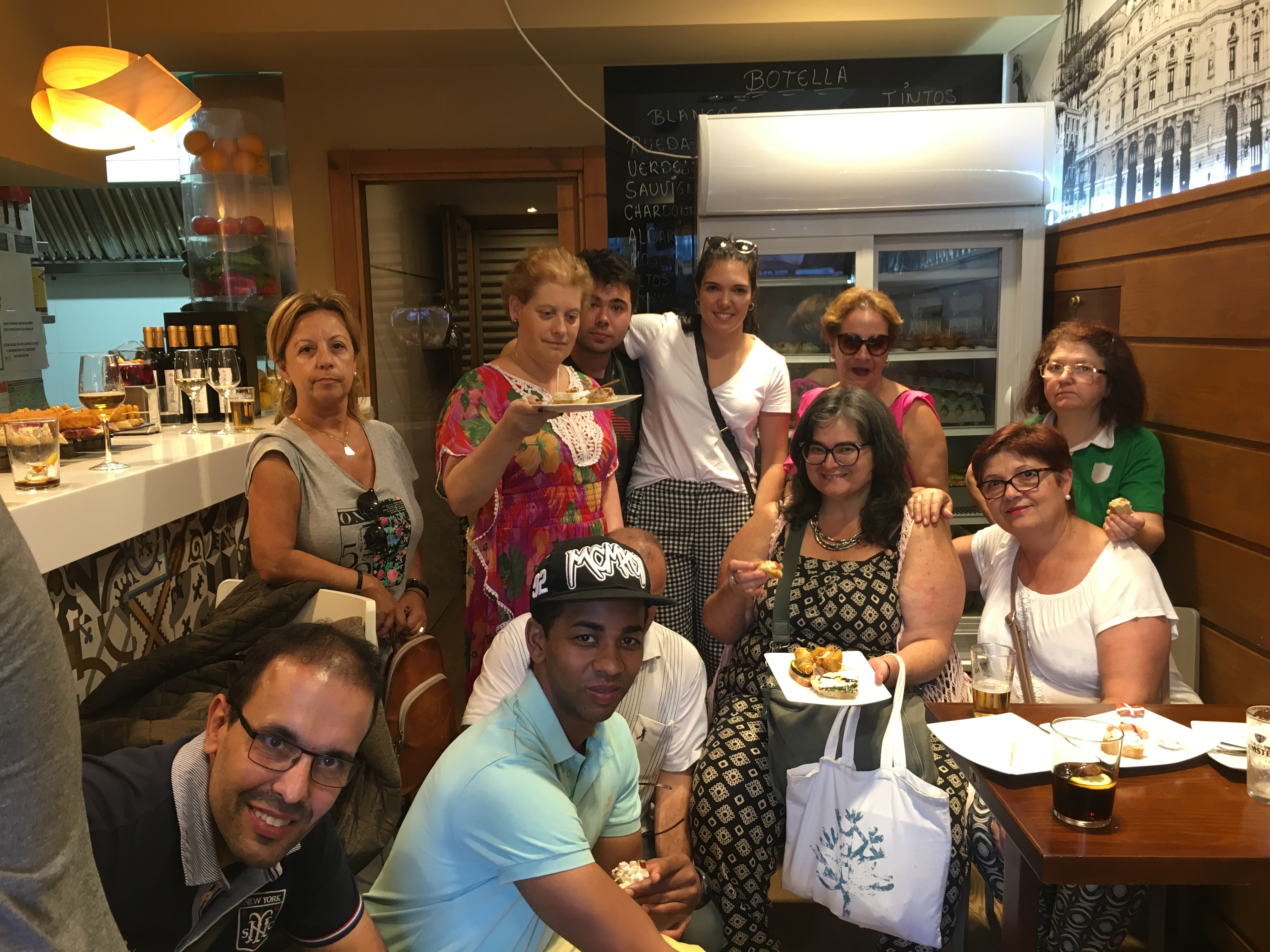 Bilbao Gastronomic tour  - Discover the Casco Viejo through its people