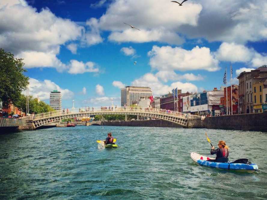 Dublin Kayaking: 2-Hour Dublin City River Liffey Kayaking Tour 