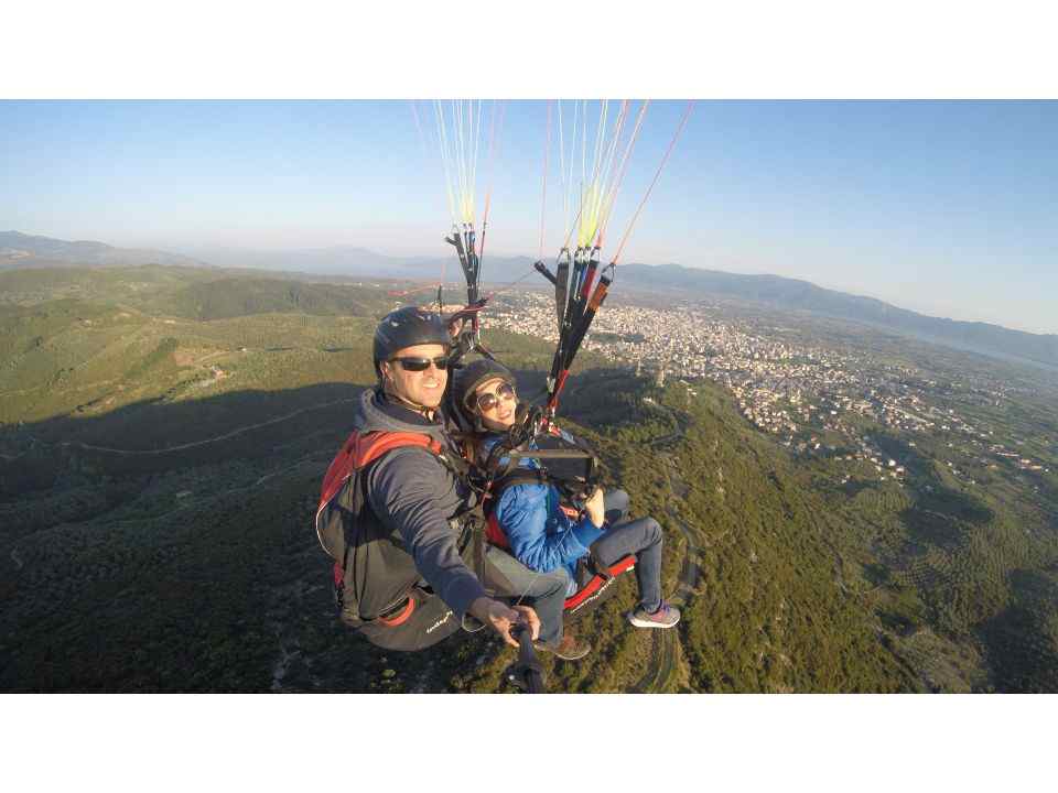 Paragliding Kefalonia: Tandem Paragliding Flight Experience in Kefalonia