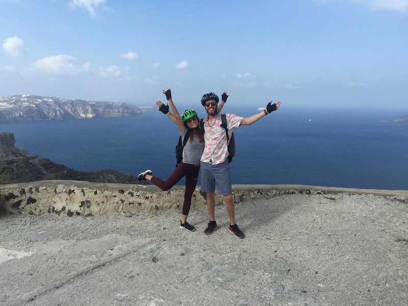 Santorini Bike Tour: 3.5-hour Santorini E-Bike Tour & Wine Tasting