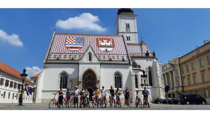 Zagreb Bike Tour: 3-hour Zagreb Highlights by Bike