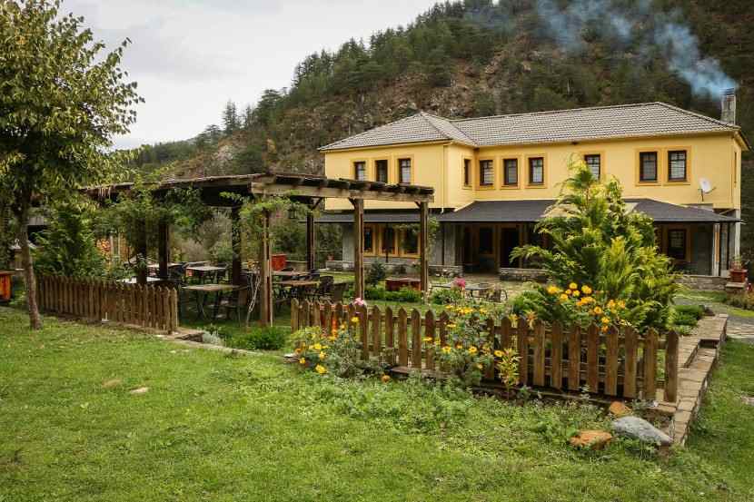 Valia Calda Mountain Shelter - Pindos National Park