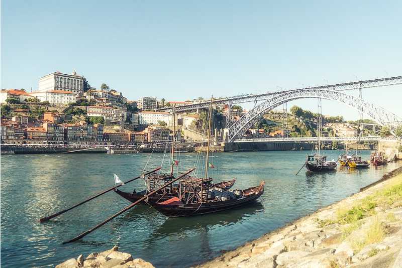 Visite de Porto: Visite d'une Journée Complète de Porto avec Dégustation de Vins et Déjeuner