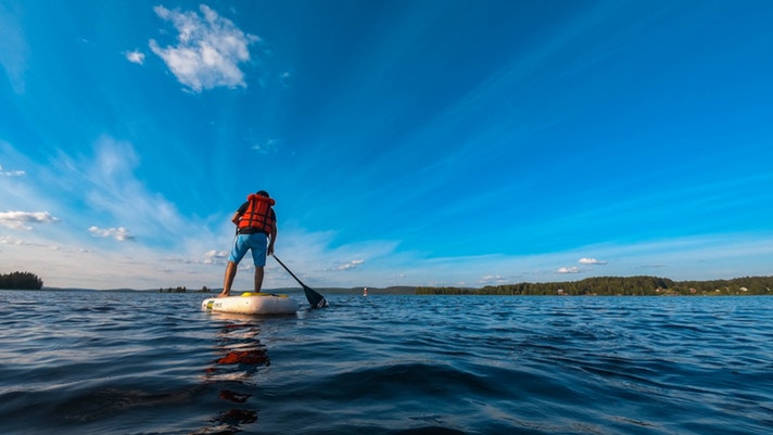 Rovaniemi SUP: Midnight Sun SUP Tour from Rovaniemi 