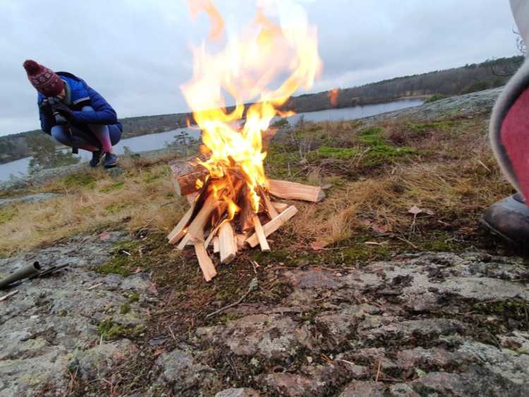 Stockholm Canoeing: 2-day River & Lake Canoeing Tour from Stockholm