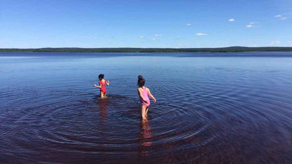 Lapland trip: Mushrooms & Berries Foraging, Fishing & Arctic Sauna from Rovaniemi