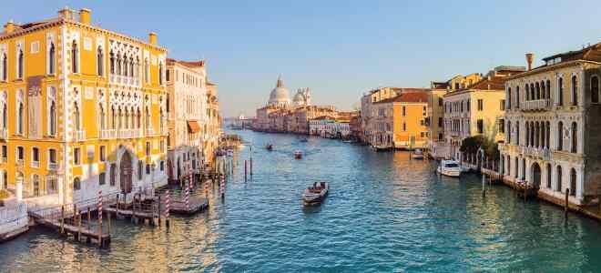 Venice Boat Ride: 1-hour Venice Grand Canal Sightseeing Tour by Boat