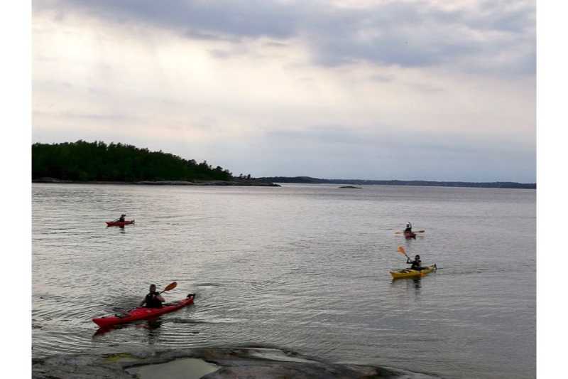 Stockholm Kayaking: 2-Day Stockholm Archipelago Kayaking with Camping in Nature