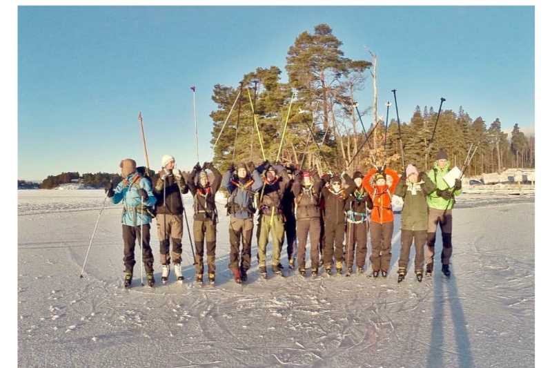 Stockholm Ice Skating: Full-day Ice Skating Experience near Stockholm