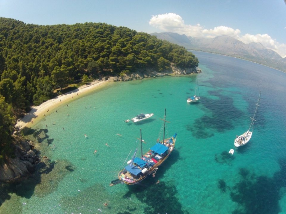 Lefkada Full day Sailing Cruise To Beautiful Offshore Islands