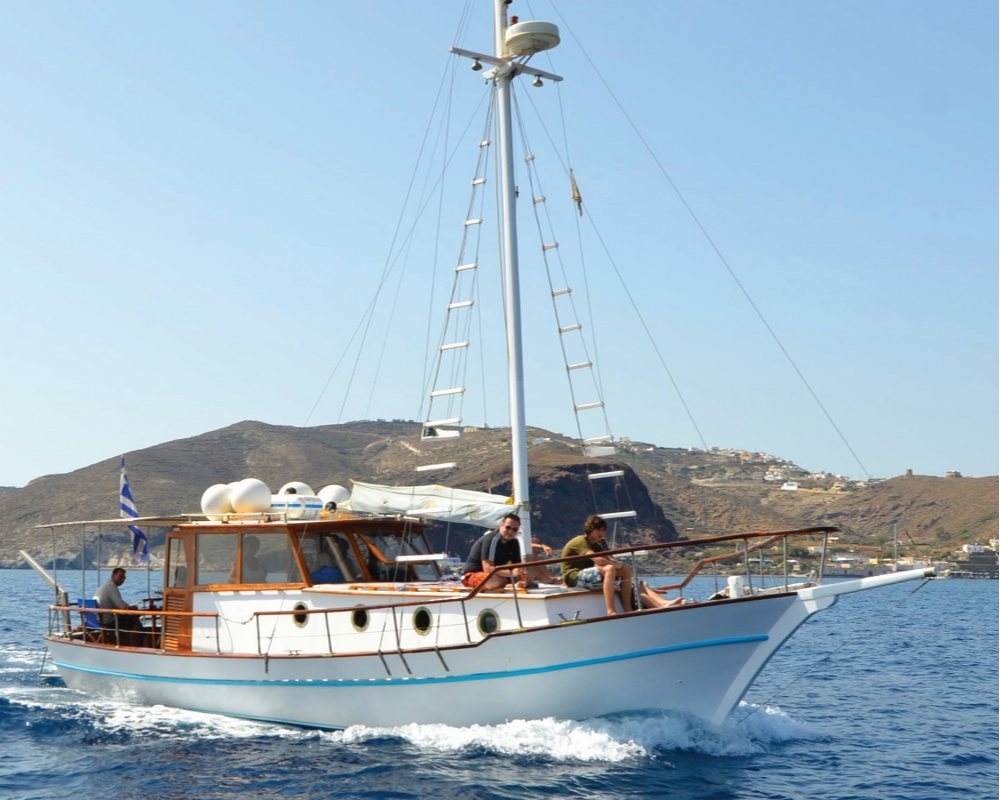 Santorini Sailing Traditional Boat Trip
