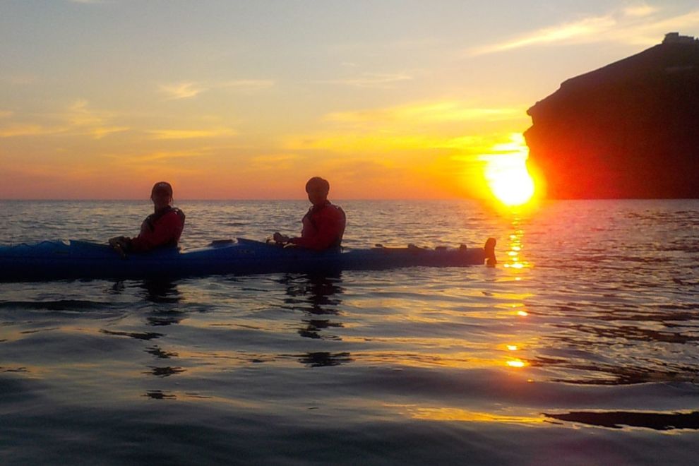 kayak tour in santorini