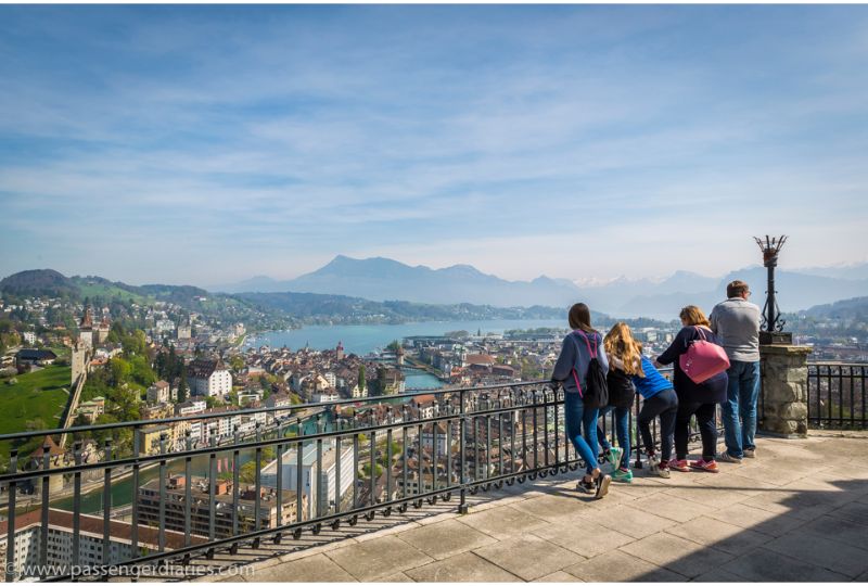 Lucerne Walking Tour: 3-hour Guided Lucerne Walking Tour with Boat Cruise