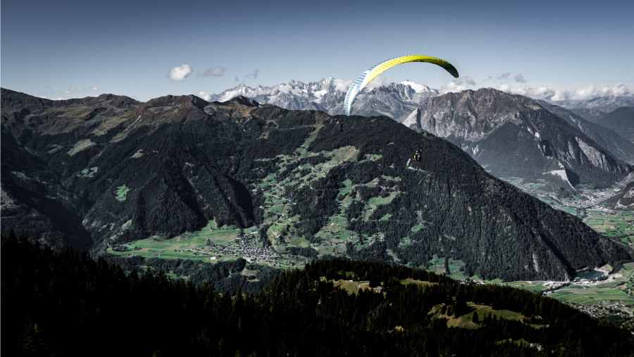  Verbier Paragliding: Fantastic Tandem Flight Experience Over the Swiss Alps