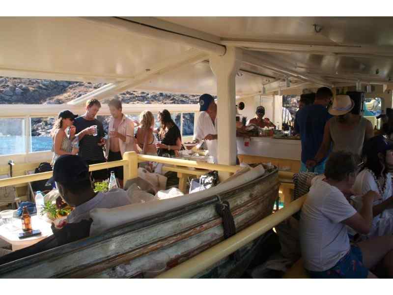 Mykonos Boat Charter: 6-hour Private Boat Charter to Delos & Renia Islands