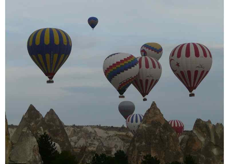 Hot Air Balloon in Cappadocia: 3-hour Hot Air Balloon Experience in Cappadocia