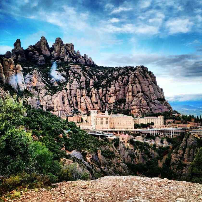 Montserrat Hiking: 6-hour Montserrat Hiking & Monastery Tour from Barcelona