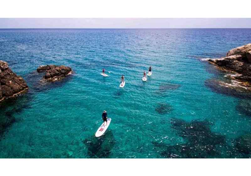 Rhodes Water Sports: 60-minute SUP Rental with Introduction for Beginners in Rhodes