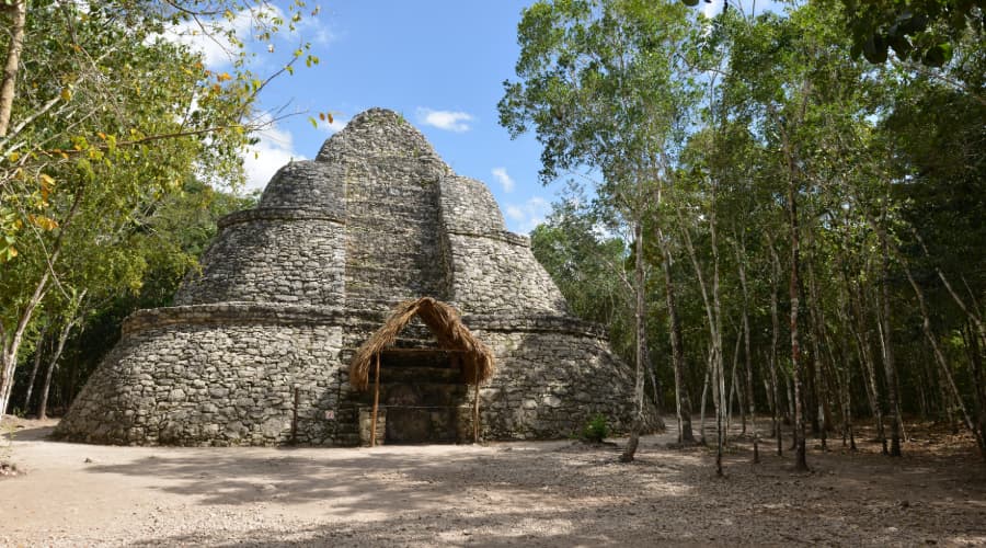 Tulum Day Trip: Full-day Tulum, Coba, & Cenote Tour from Cancun