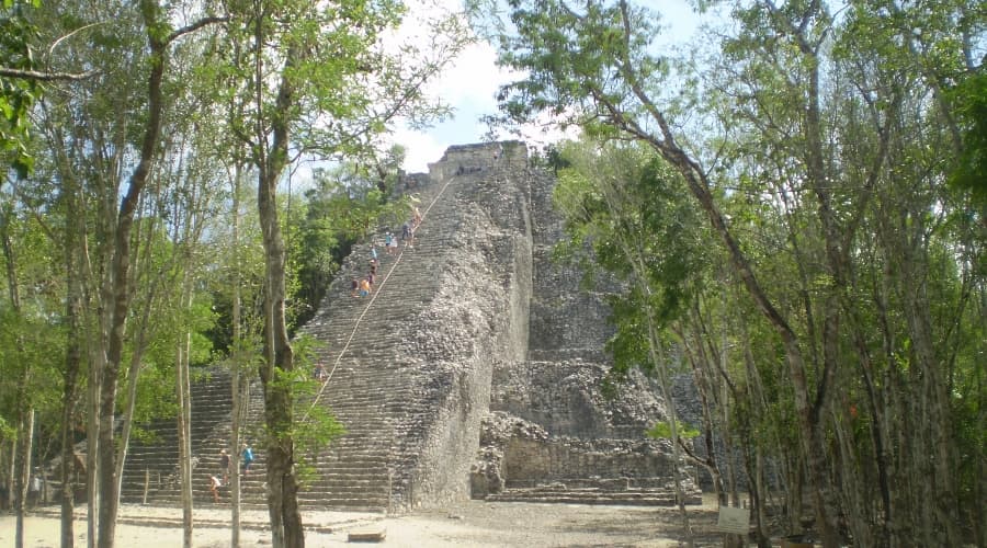 Tulum Day Trip: Full-day Tulum, Coba, & Cenote Tour from Cancun