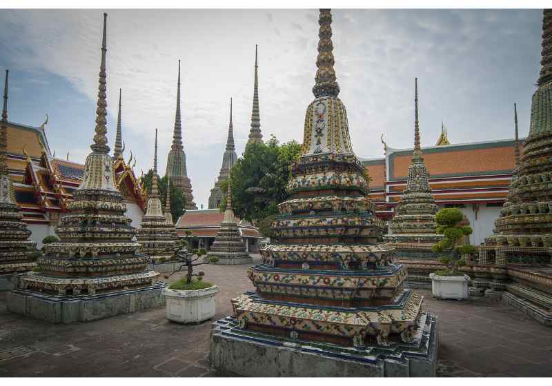 Bangkok Temples Tour: Wat Pho, Wat Arun and Wat Hong Rattanaram Private Tour  