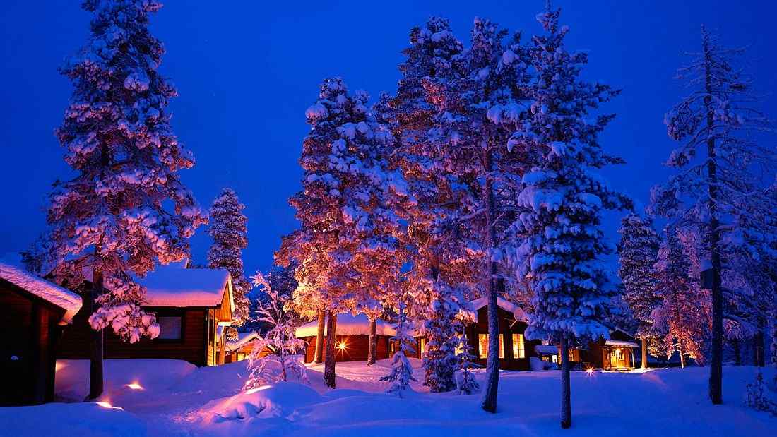 Lapland Experience: 5-Day Wild Lapland Experience & Santa Claus Village