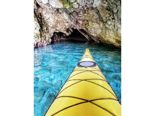 Lefkada Kayak: Full-Day Lefkada Kayak to Scorpios & Meganisi Islands from Nidri