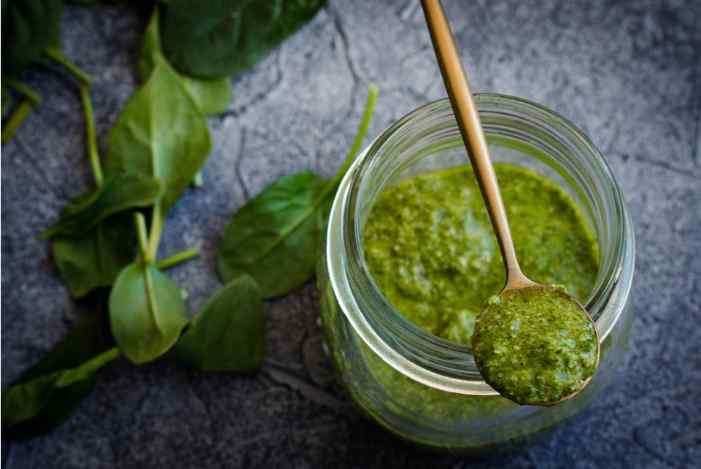 Cinque Terre Cooking Class: 60-Minute Pesto Cooking Class in Manarola, Cinque Terre