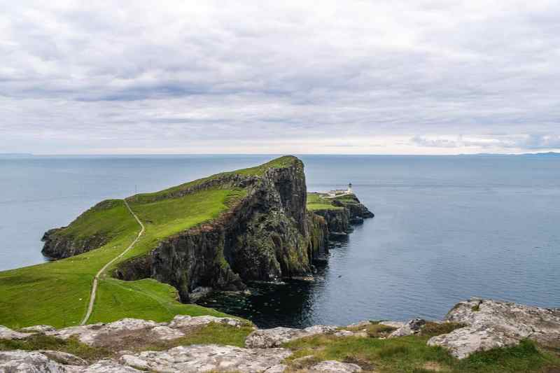 Isle of Skye Tour: 12-hour The Isle of Skye & Eilean Donan Castle Tour from Inverness