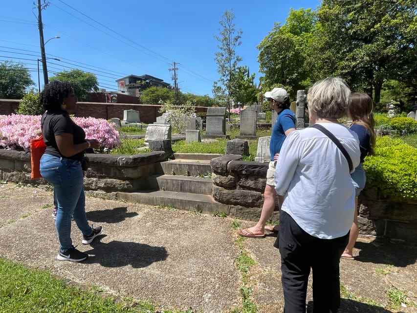 Atlanta Food Tour: 2.5-hour Atlanta Food and Cemetery Tour