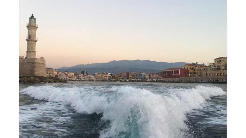 Chania Boat Tour: 3-hour Sunset Powerboat Tour from Chania