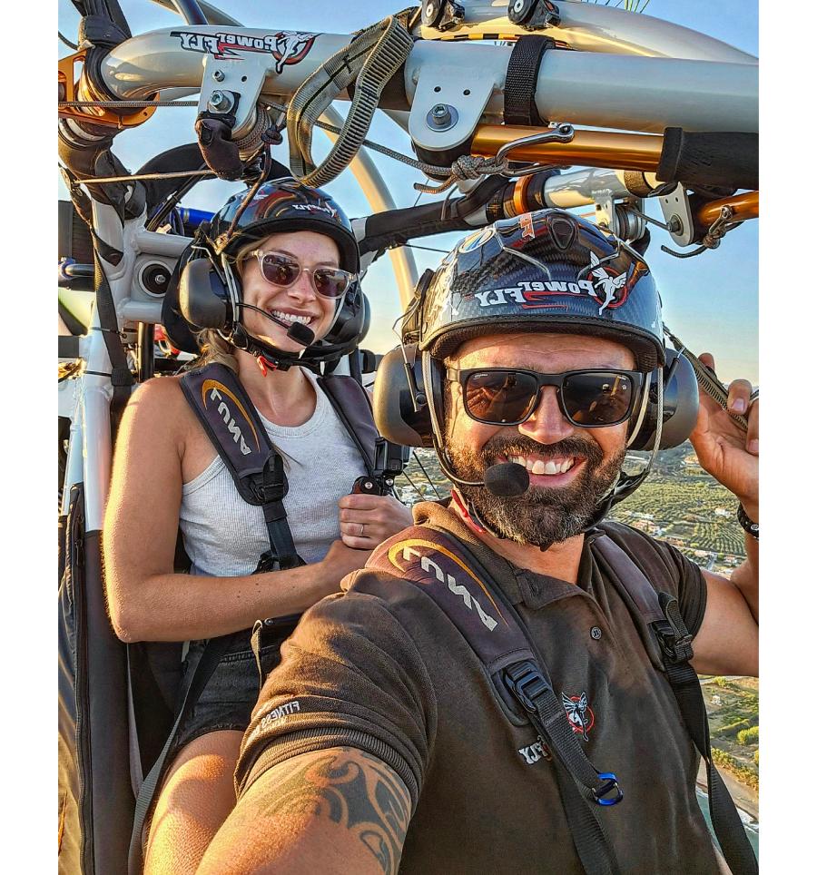 Crete Paragliding: 10-minuteTandem Paratrike Flight in kolympari near Chania