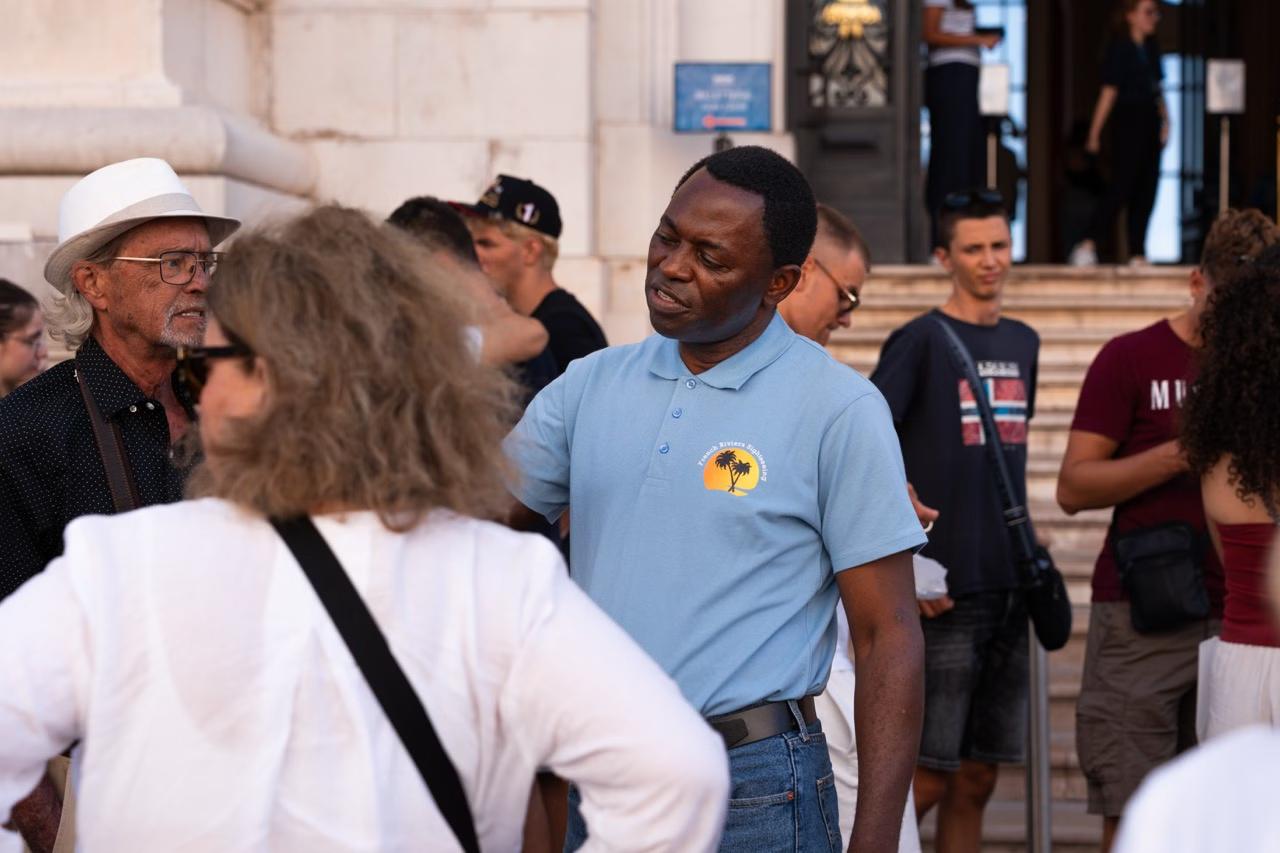 French Riviera Tour from Nice: 5-hour French Riviera Tour from Nice - Antibes, Cannes and Saint Paul de Vence