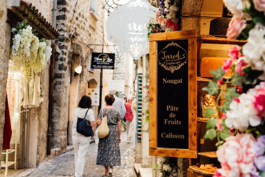 French Riviera Tour from Nice: 5-hour French Riviera Tour from Nice - Antibes, Cannes and Saint Paul de Vence