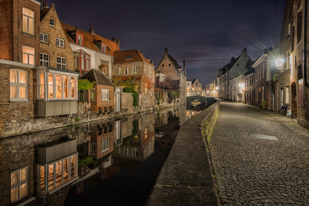 Belgium - Shades of Brugge Private Night Tour