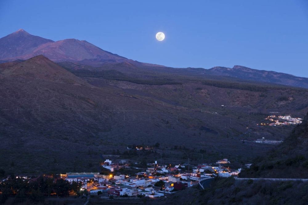 Spain - Dawn to dusk Tenerife Experience