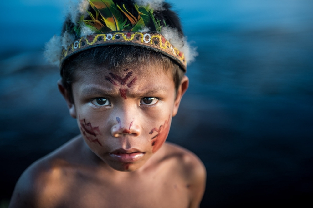 Mastering available light: a Photographic Journey through Colombia and the Amazon