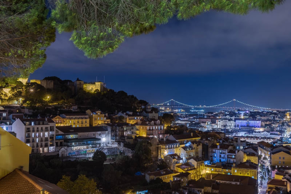 Portugal - Discover Lisbon with a Photographer