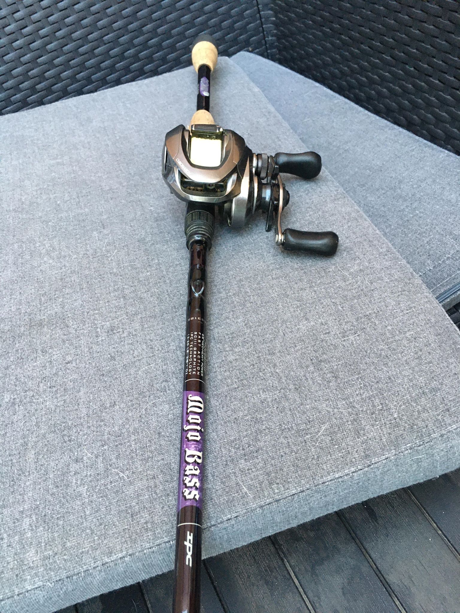 StCroix mojo Jig n Worm avec Shimano Chronarch MGL