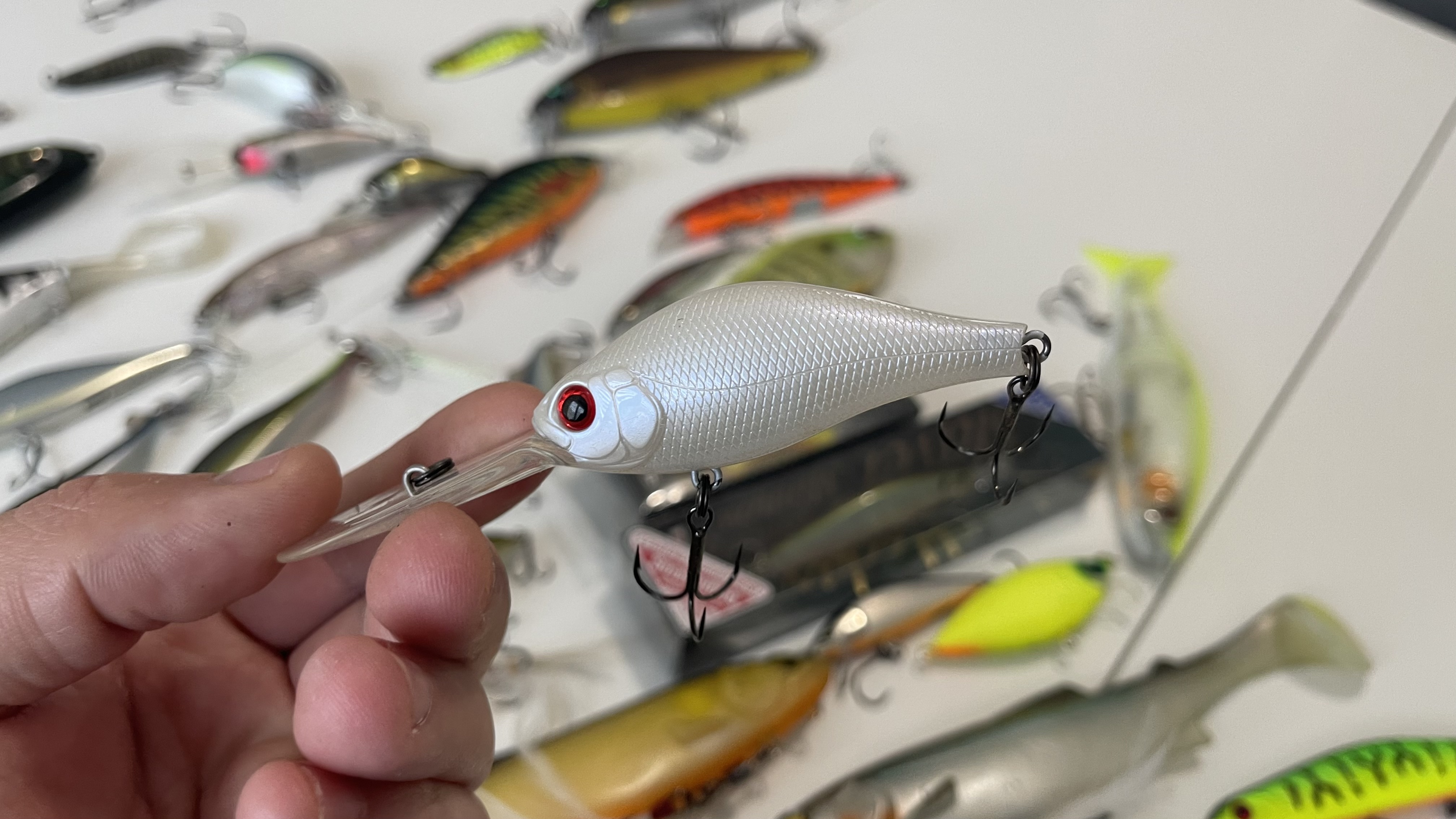 Zip bait B switcher 4.0