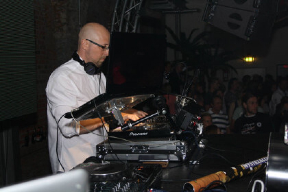 DJ Inside