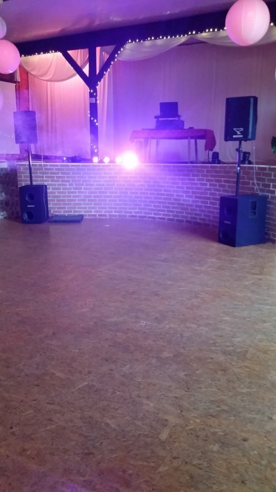 DJ-RFj