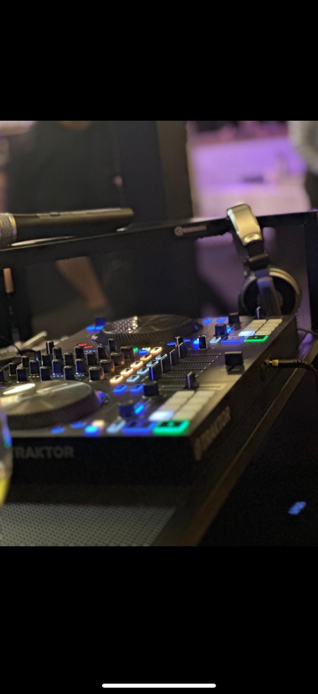 DJ Deckstar