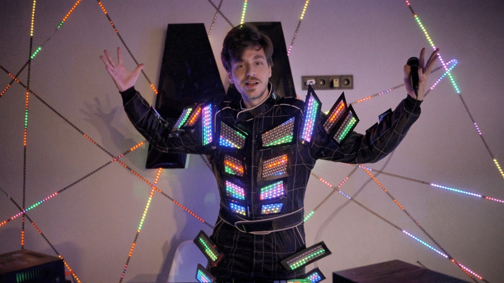 MAHERVEO (The Glow Man)