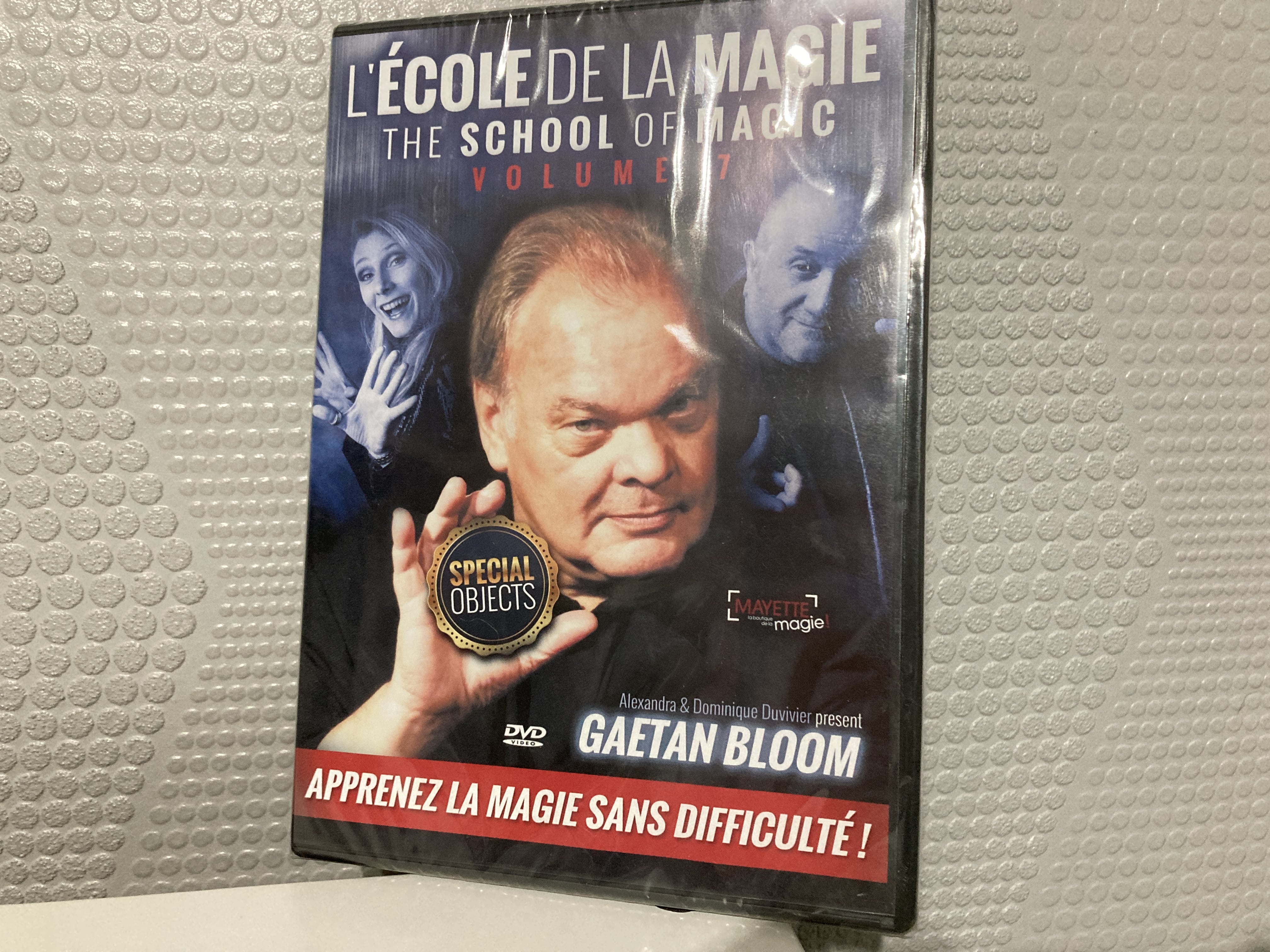 Le jeu de magie buy in Châtillon-sur-Seine on Français