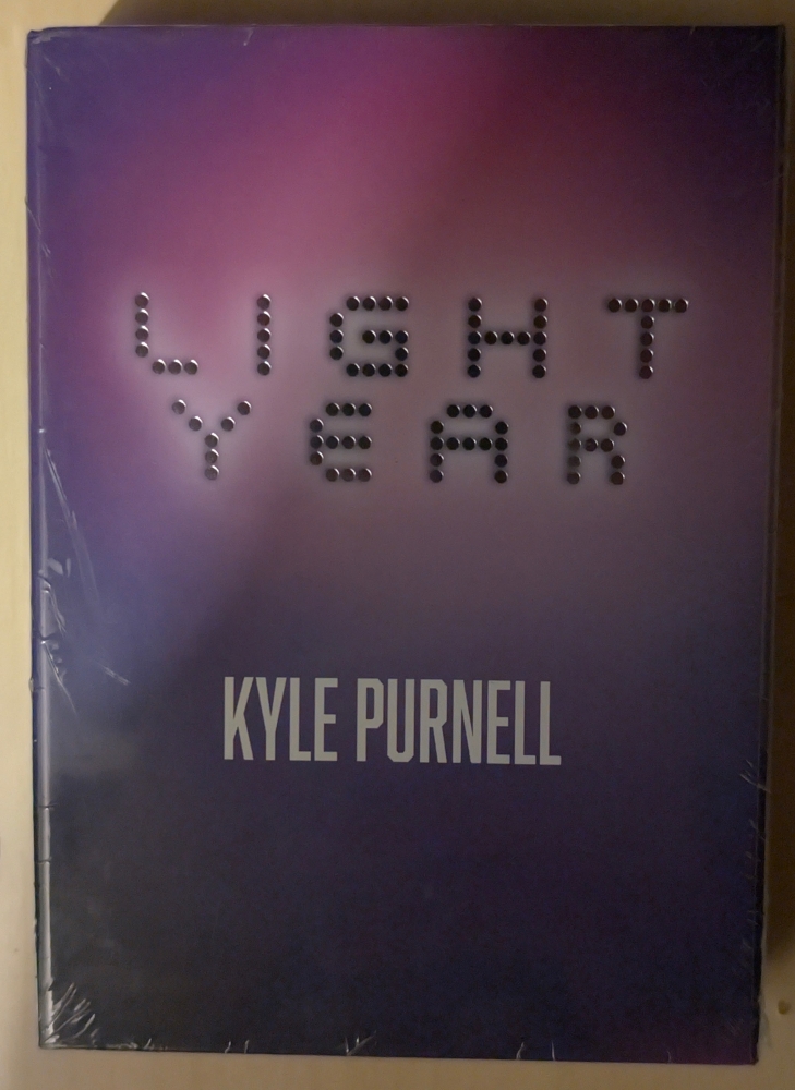 LIGHT YEAR de Kyle Purnell