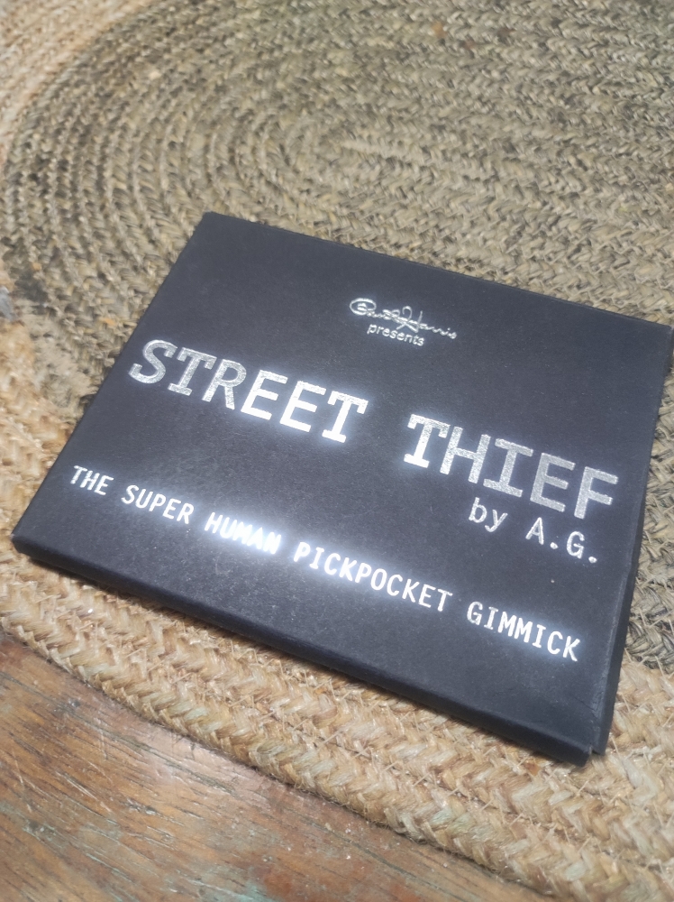 Street thieg